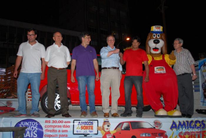 Sorteio final da campanha dos Amigos da Sorte 2013